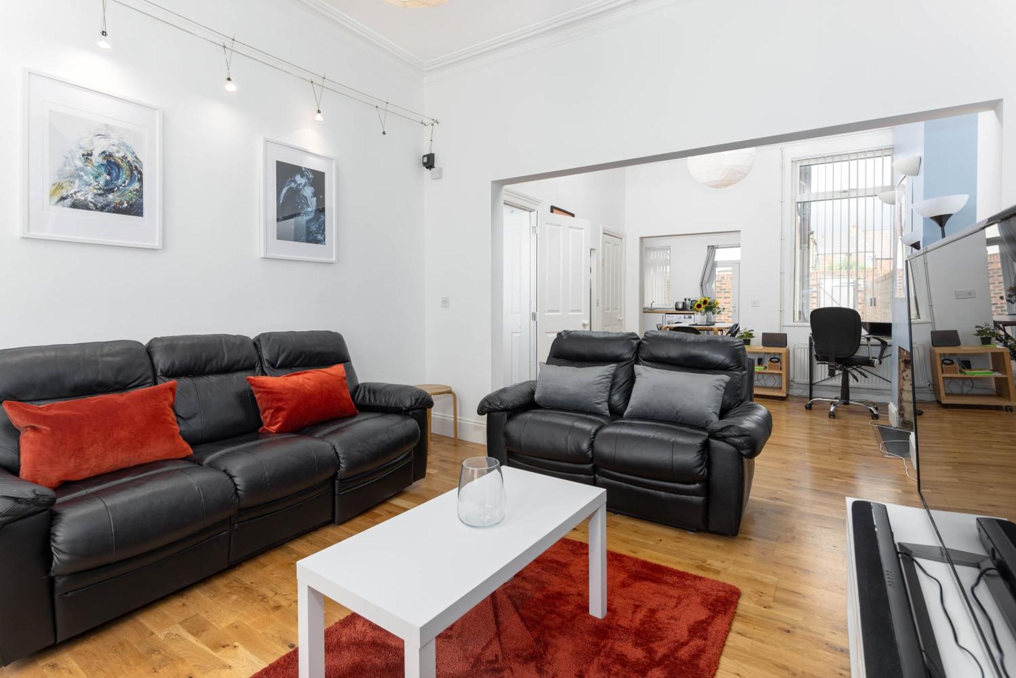 Air Host & Stay - Rockfield House - Sleeps 8 Liverpool Zewnętrze zdjęcie