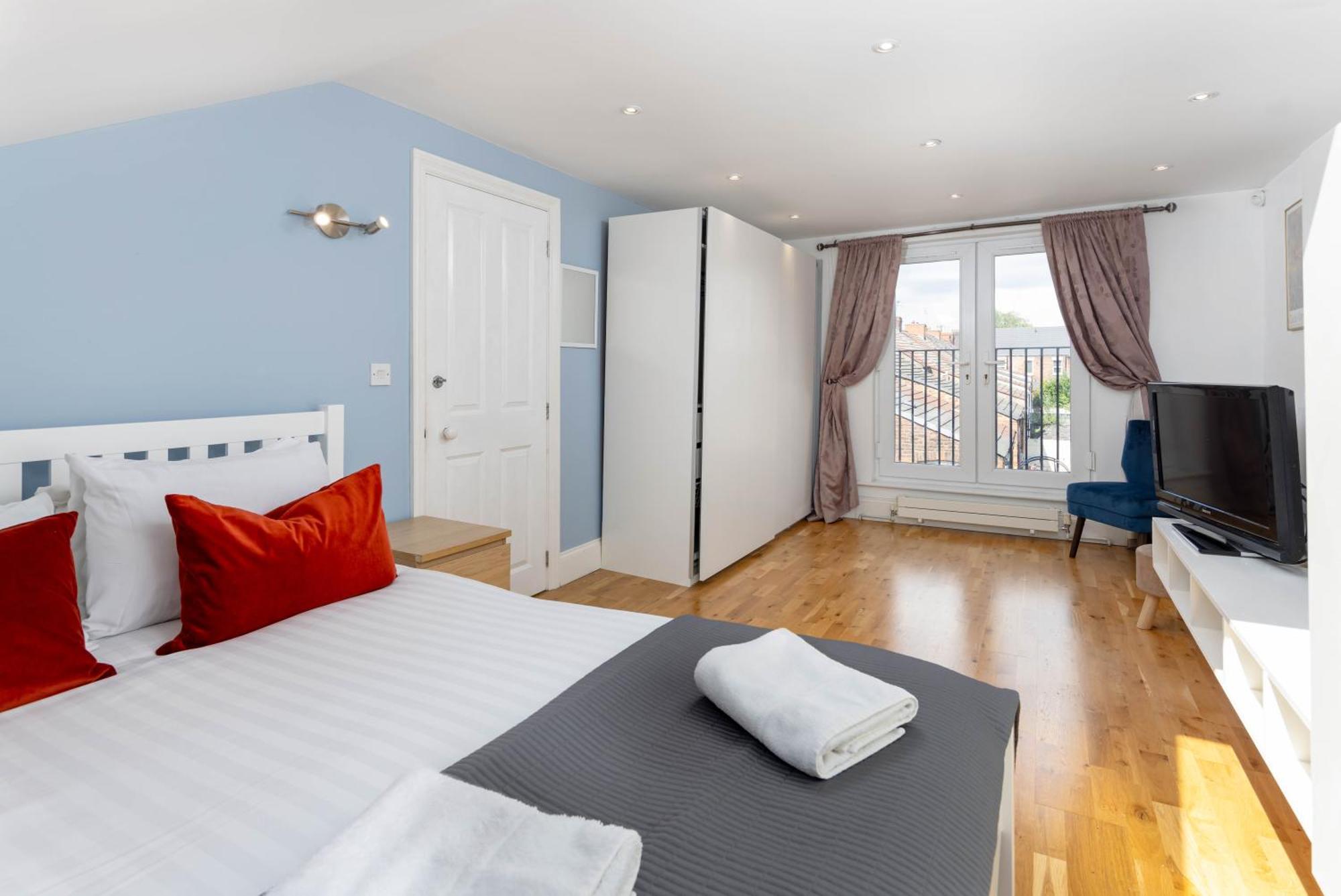 Air Host & Stay - Rockfield House - Sleeps 8 Liverpool Zewnętrze zdjęcie